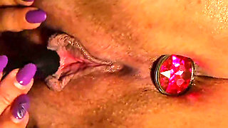First time with a plug with Vibration