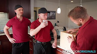 Inked Delivery Hunks Rail Sensual Client - ASGmax