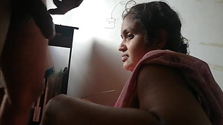 My desi maid walks in without a bra