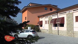 Glamour room-puntata speciale parte 1