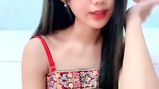 Adorable Japanese teen Izumi Koizumis pussy toyed until