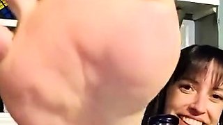 Amateur Foot Fetish Girlfriend Sucks and gives a Footjob