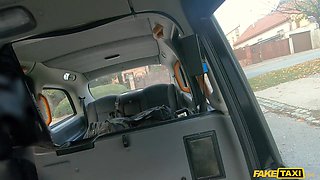 Marilyn Sugar’s Blonde Passion in Taxi Heat