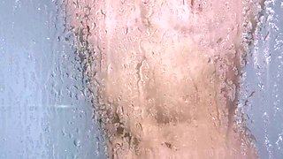Amateur shower and masturbation