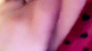 Amateur housewife pussyrubs while jerking POV