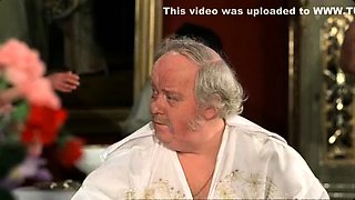 Extreme amateur pov blowjob with brunette babe