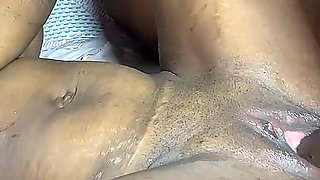 Bisexual Squirter Threesome