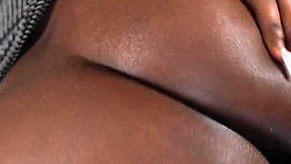 The Kickback 6 Ft Marlwy Moore