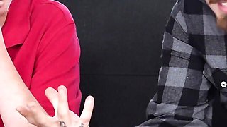 Fascinating Serena Santos and Sawyer Cassidy at handjob smut