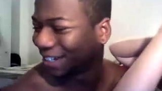 amateur vip ass masturbating on live webcam