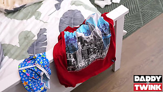 Daddyontwink Make a Mess on Me Daddy