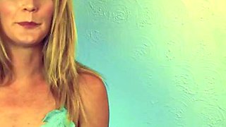 Mona Wales - Blonde Babe Blurps In Blue