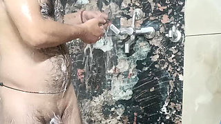 Indian desi police officer get sucked and shower with neighbour and army officer