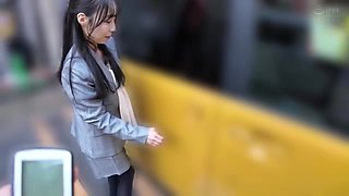 Remote-Controlled Vibrator Walk with Innocent Japanese Girl x1xC71874AE40D39500C2