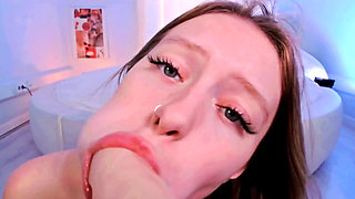 CURVY BITCH WITH A BEAUTIFUL PUSSY DEEP SUCKS - Autumn Tears