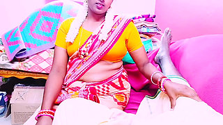 A Married Young Woman Unexpectedly Hooked up with an Older Neighbour