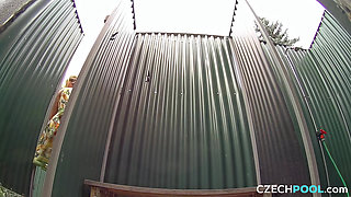 Czech Pool 43: Super-cute Shower Dancer