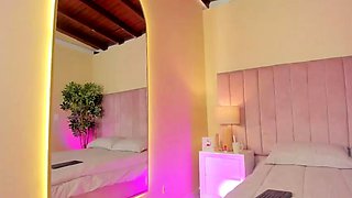 Ebony busty teen Taren Hayes shows her big boobs