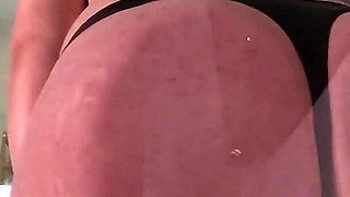 Window Rattle Farts: Ass in Black