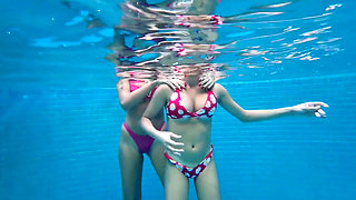 UNDERWATER AIR CONTROL - DOMINA IZABELA AND SLAVE JENNY