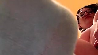 Big boob brunette masturbates on webcam