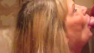 Amateur Blonde at a Gloryhole