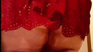 Gassy Knees & Feet Tease: a Bubbly Fart Compilation: Bella Blast