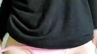 Amateur Webcam Teen Masturbates And Teases