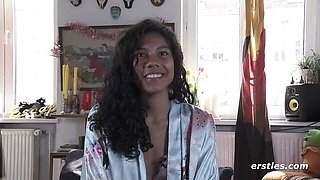 Caroline's clit rubbing smut