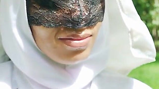Dutch Teenie Nun Dogging Bukkake Splash - Public Cum Bath