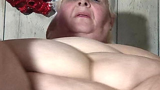 Wanting to Suck It Then Step Momma Fucks It