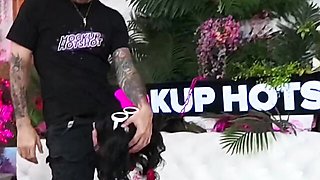 So hot Rosalyn Sphinx and Nade Nasty at deep throat porn