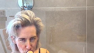 My Naughty Little Moment, Watch Me Come Squirting