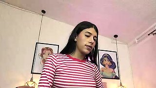 Omege japanese girl with big boobs on cams