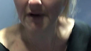 Massive Piss Sprays Everywhere