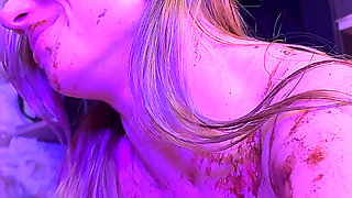 The Naughty Christmas Recipe Love and Chocolate - Gaël Fucks the Busty Blonde with the Little Angel in the Ass