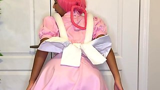 Hot Black Maid Does Some Webcam Black and Ebony