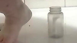 Orgassmuss in the Shower