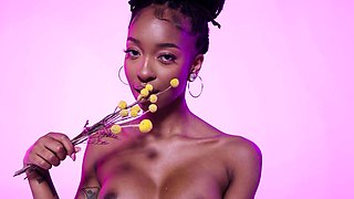 Big booty and tits black teen model solo