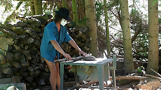 Sex with a circular saw