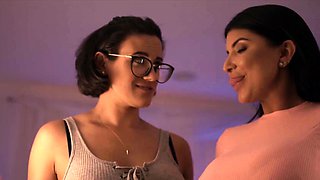 Sweetheart - Big Tit Romi Rain Gets Strapon Fucked by Penny