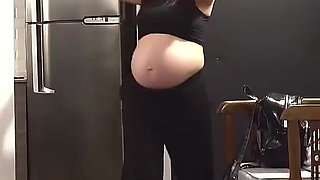 She's Pregnant and Very Hot