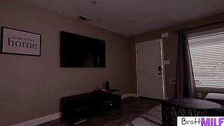 Hot Kenzie Taylor - step-mom porn - Bratty Milf
