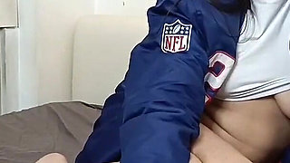 Invite My Crush at Home Smoking Fetish and Pee on Herself