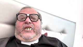 Dalila Dark - PutaLocura - Sexo purificador con italiana