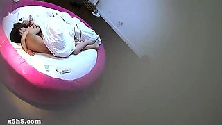 Sexy blonde amateur hidden cam HD videos