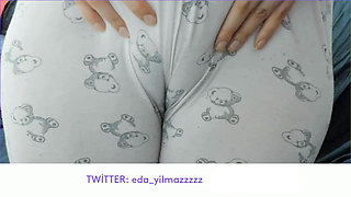 Cameltoe- Puffed Pussy- Swollen Pussy- Pajamas- Turkish Porn