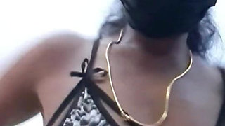 Aunty Play Pussy and Boobs