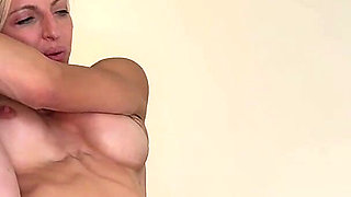 Muscle Stepmommies Lift, Carry and Eat Pussy