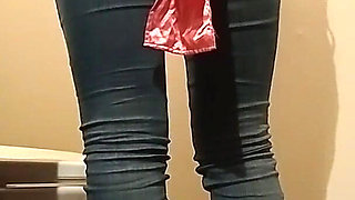 Mature Women's Pee Videos: 2-hour Summary